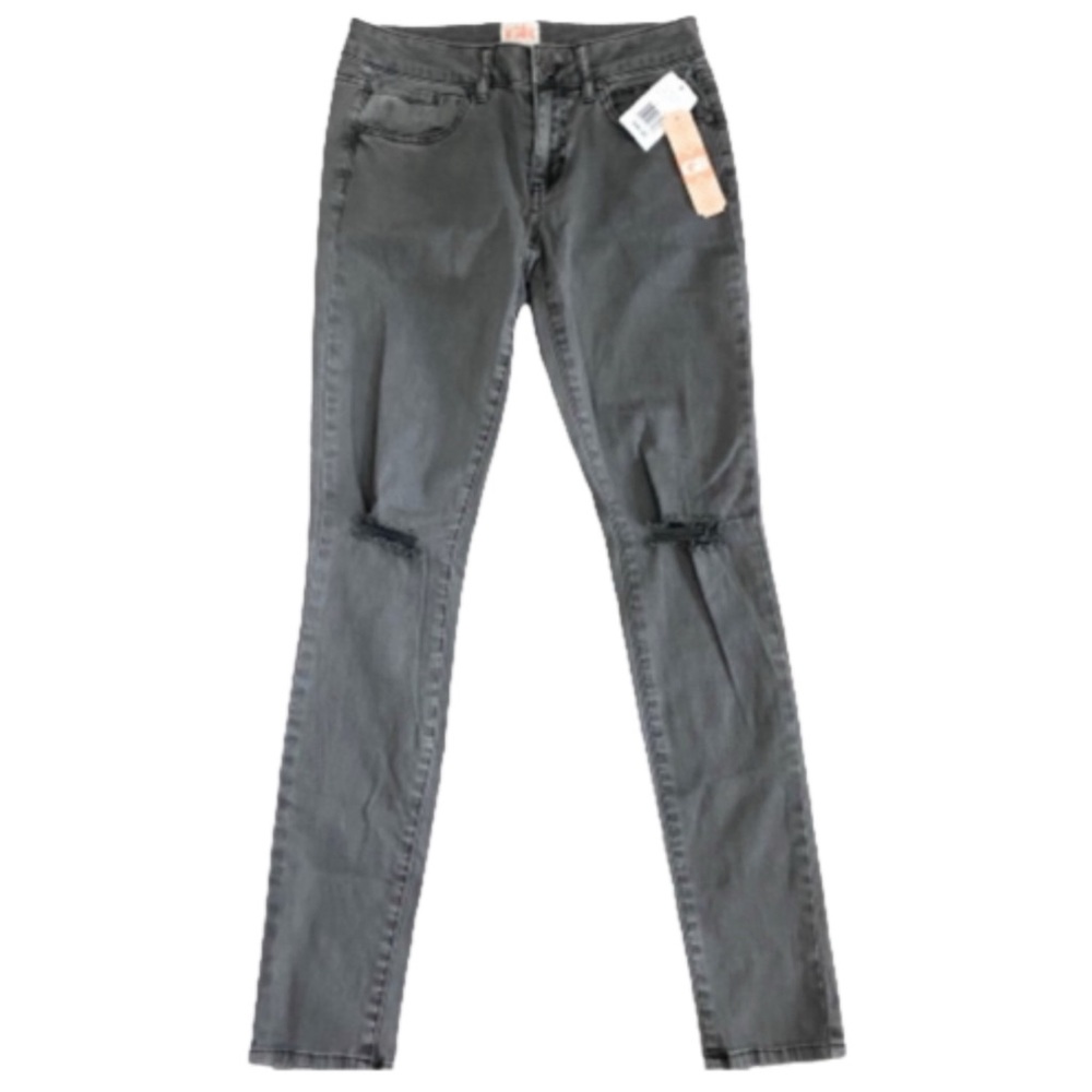 Gianni Bini NWT distressed knees skinny jeans size 5